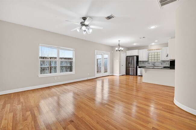 property at 3718 Main Aspen Dr