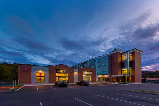 195 Mechanic St in Lebanon, NH - Building Photo - Building Photo