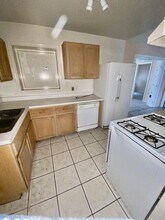 5700 Macon Ln in El Paso, TX - Building Photo - Building Photo