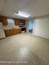 622 Terrace St in Dunmore, PA - Building Photo - Building Photo