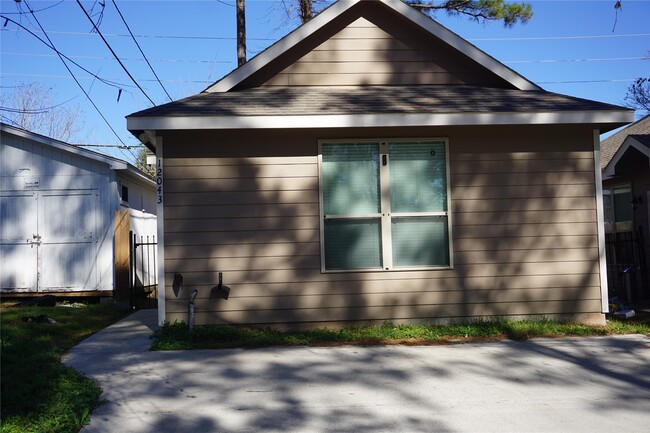 property at 12043 Nelwood St