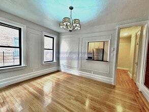 54 Vermilyea Ave in New York, NY - Building Photo - Building Photo