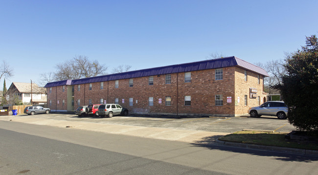 Bonaventure Apartments in Austin, TX - Building Photo - Building Photo