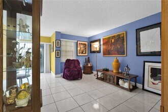 9301 SW 4th St in Miami, FL - Building Photo - Building Photo