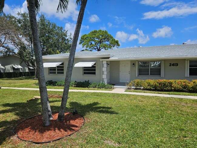 2413 Lowson Blvd