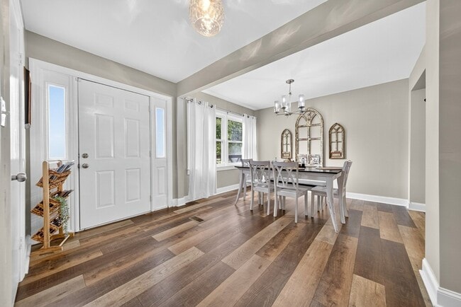 147 Sunset Dr in Gallatin, TN - Foto de edificio - Building Photo