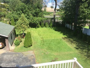 175 N Lansdowne Ave, Unit 3rd floor in Lansdowne, PA - Building Photo - Building Photo