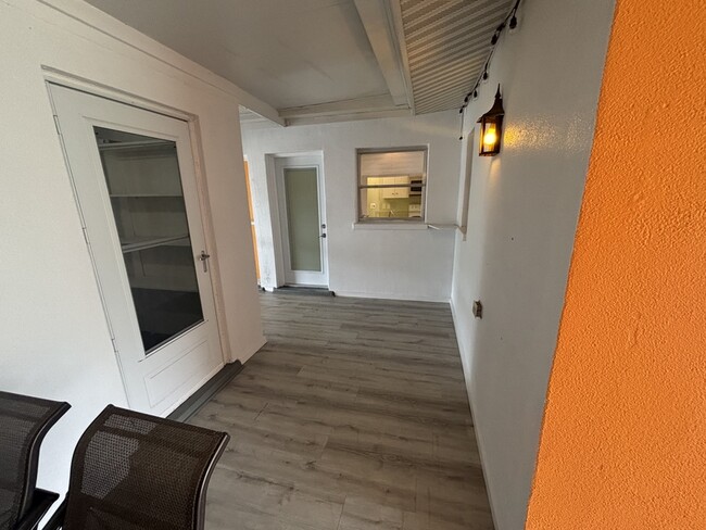 3267 Westford Ln in Sarasota, FL - Building Photo - Building Photo