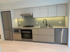 540-540 W 28th Ave in Vancouver, BC - Building Photo