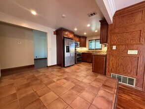 1676 Woodridge Way in San Jose, CA - Building Photo - Building Photo