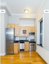 345 E 5th St in New York, NY - Building Photo - Building Photo