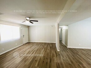 2438 E Inverness Ave in Mesa, AZ - Building Photo - Building Photo