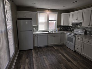 515 Maple St in Warrensburg, MO - Building Photo - Building Photo