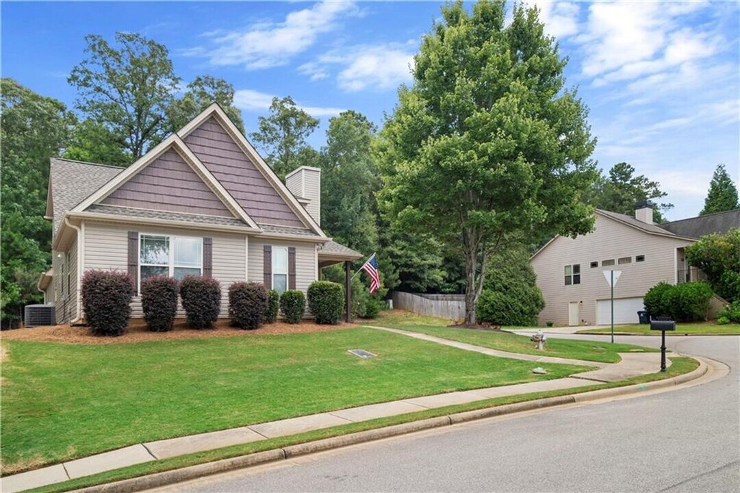 374 Lightness Dr in Auburn, AL - Building Photo