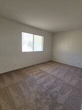 1155 Johnson Dr in Ventura, CA - Building Photo - Building Photo