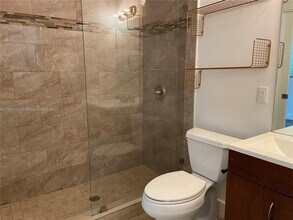 2845 Coconut Ave in Miami, FL - Building Photo - Building Photo