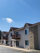 Edge in Stevens Point, WI - Foto de edificio - Building Photo