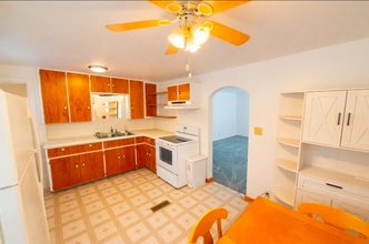 162 Barney Blvd in Battle Creek, MI - Foto de edificio - Building Photo