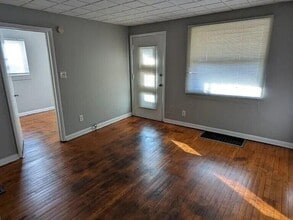 148 Collingwood Ave in Whitehall, OH - Building Photo - Building Photo
