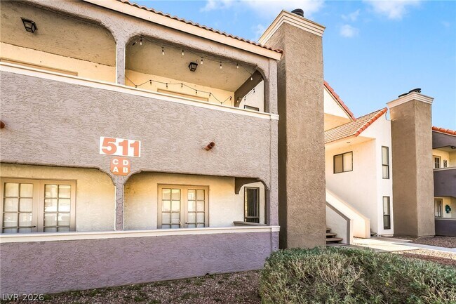 511 Bass Dr in Henderson, NV - Building Photo - Building Photo