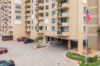 Royal Coast Condominium in Pompano Beach, FL - Building Photo - Building Photo