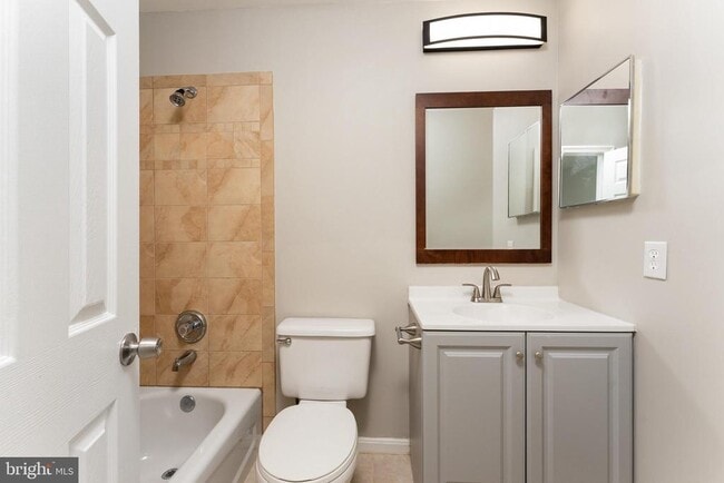 4869 Benecia Ln in Montclair, VA - Building Photo - Building Photo