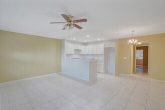 177 Newport Dr in Deerfield Beach, FL - Building Photo - Building Photo