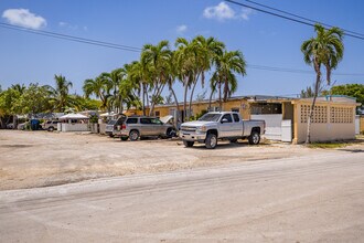 5730 4th Ave in Key West, FL - Building Photo - Building Photo