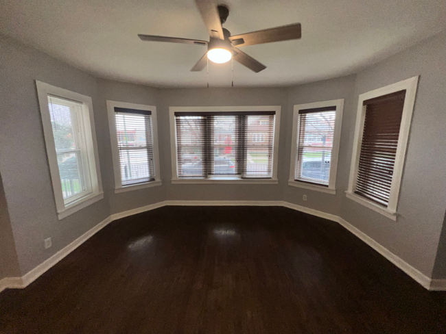 7545 S May St in Chicago, IL - Building Photo - Building Photo