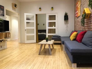4619 R. Saint-Denis in Montréal, QC - Building Photo - Building Photo