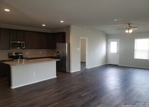 2027 Sisyphus Vw in San Antonio, TX - Building Photo - Building Photo