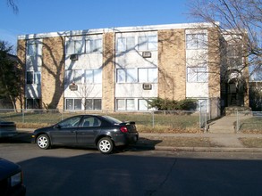 3132 S Pleasant Ave in Minneapolis, MN - Building Photo - Building Photo