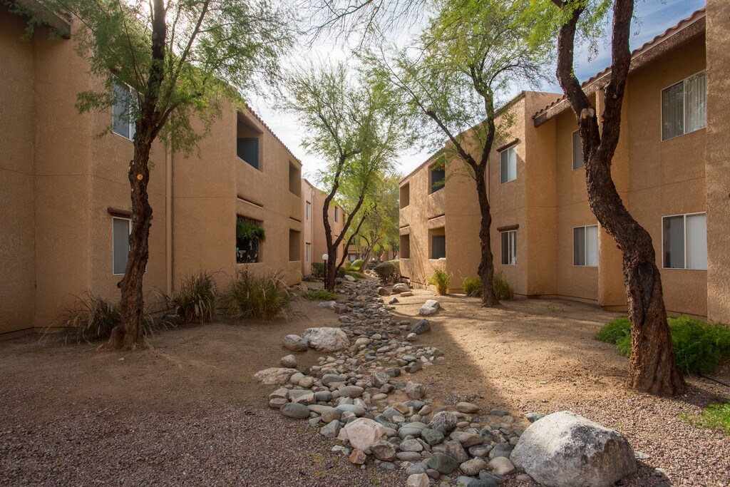 Kachina Springs Apartments in Tucson, AZ