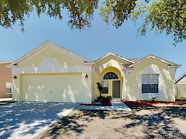 property at 217 Lakeway Ln