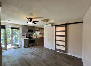 10709 Wheelock Cir in Whittier, CA - Building Photo - Building Photo