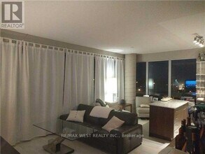 55 E Liberty St in Toronto, ON - Building Photo - Building Photo