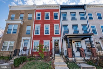 721 Anacostia Ave NE, Unit Unit 30 in Washington, DC - Building Photo - Building Photo