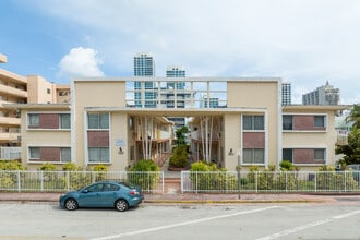 Playa Mia in Miami Beach, FL - Building Photo - Building Photo