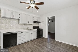 104 Beth Rd in Glen Burnie, MD - Building Photo - Building Photo