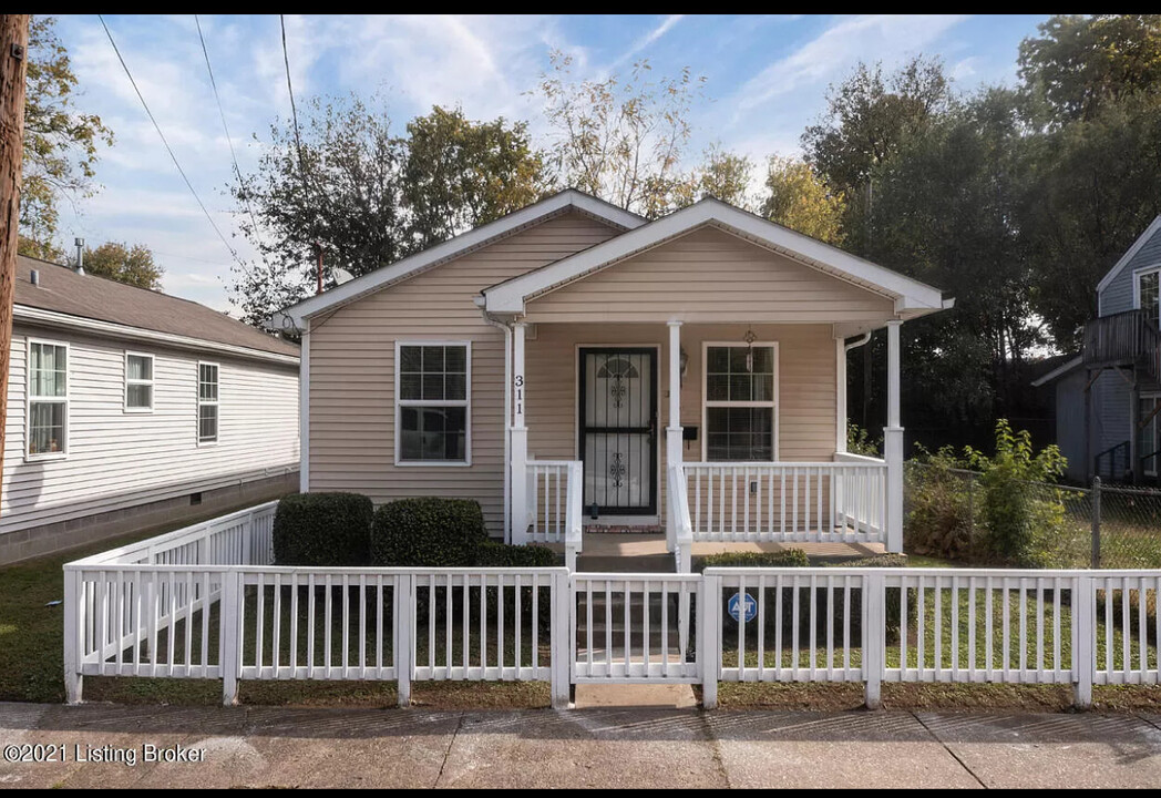 311 N 19th St in Louisville, KY - Building Photo