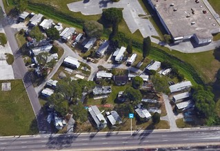 Pine Ridge Trailer Court in Pinellas Park, FL - Building Photo - Building Photo