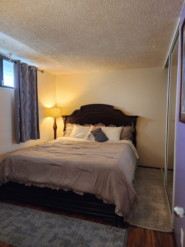property at 2092 Kuhio Ave.