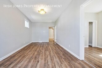 47 Fredro St in Buffalo, NY - Building Photo - Building Photo
