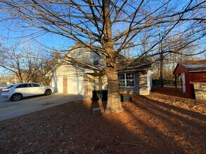 1416 W Worley St in Columbia, MO - Building Photo - Building Photo