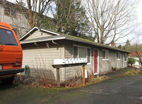 1932-1948 SW Nebraska St in Portland, OR - Building Photo