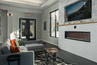 The Wilde in Raleigh, NC - Foto de edificio - Building Photo