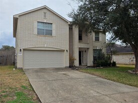 2715 Riverhollow Ln in Sugar Land, TX - Building Photo