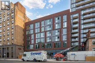 308-308 Jarvis St in Toronto, ON - Building Photo - Building Photo