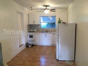 11342 Peachtree Dr in Miami, FL - Building Photo - Building Photo