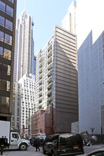 101 Maiden Ln in New York, NY - Foto de edificio - Building Photo